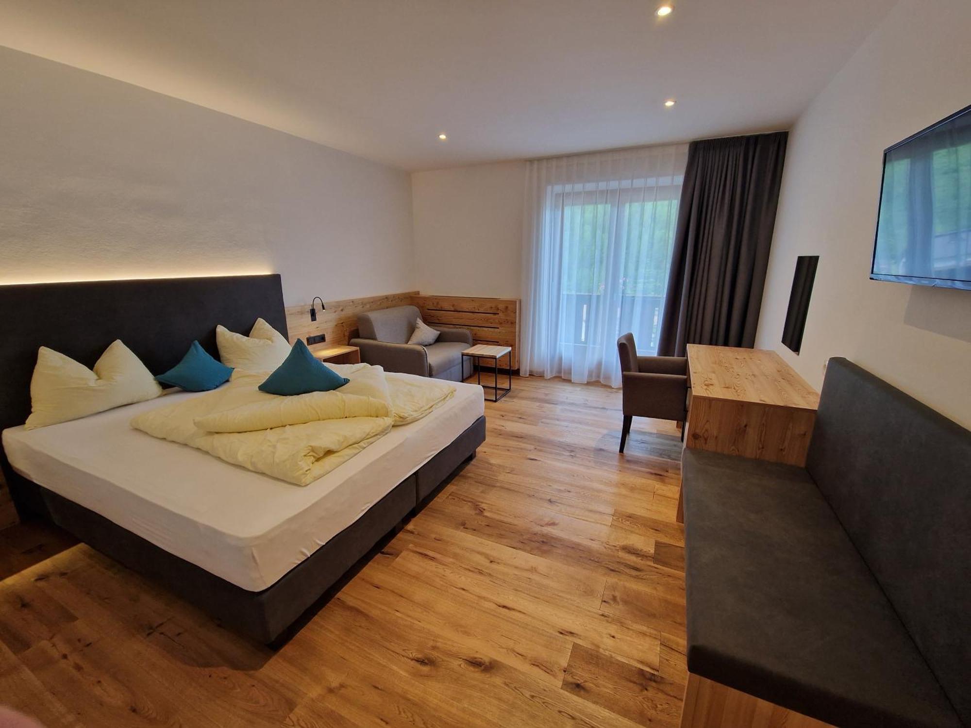 Mignon Hotel 3*